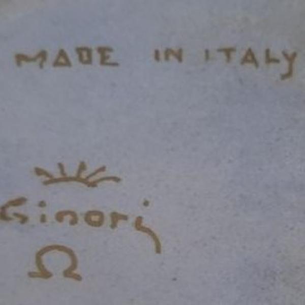 Ginori e omega in oro o nero per produzione Ponti